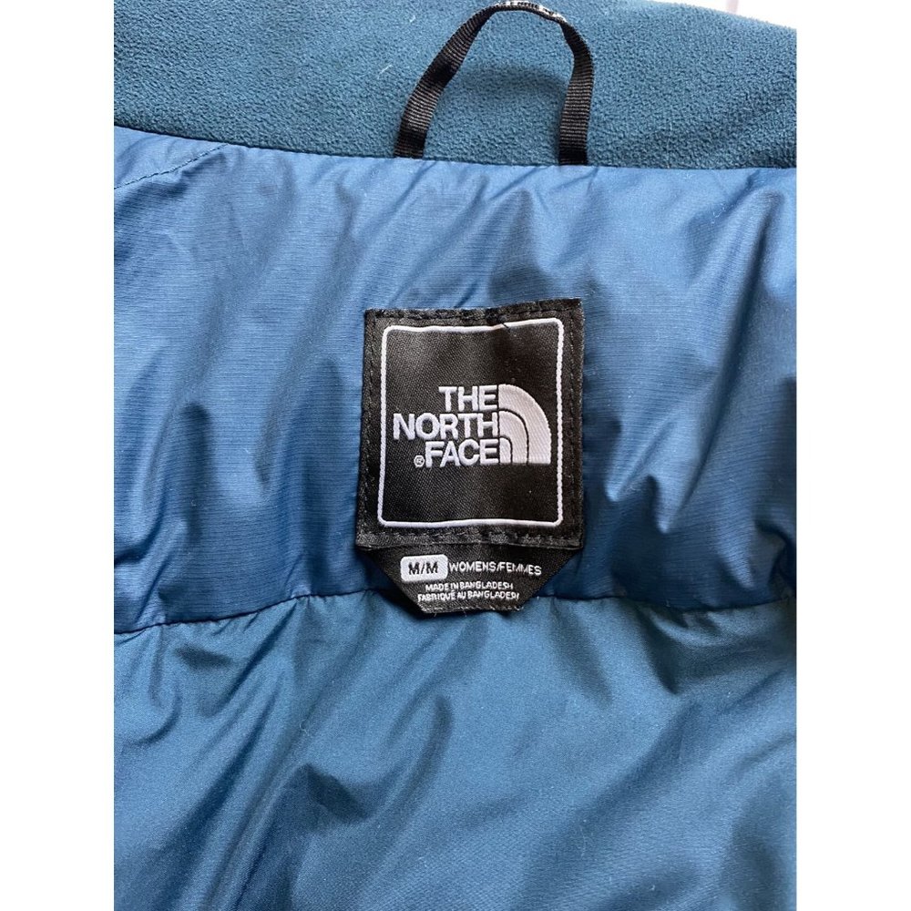 The North Face Blue Puffer Jacket - Picture 4 of 12